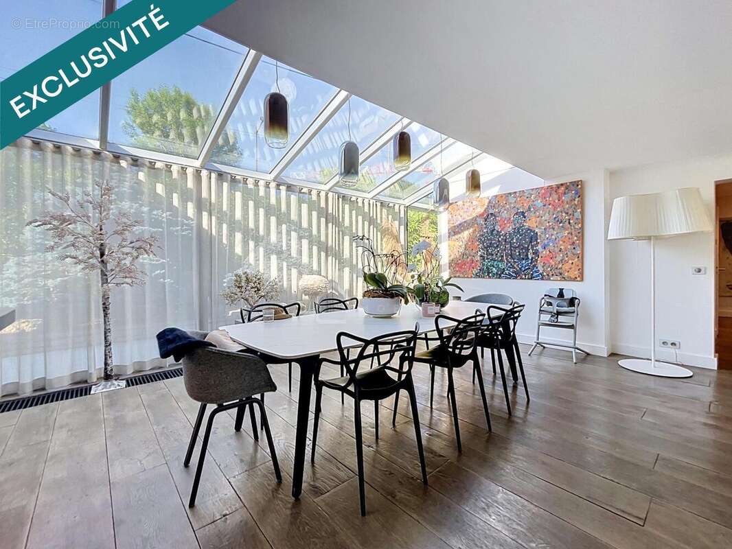 Maison 280 m² à Rocquencourt  - photo 5