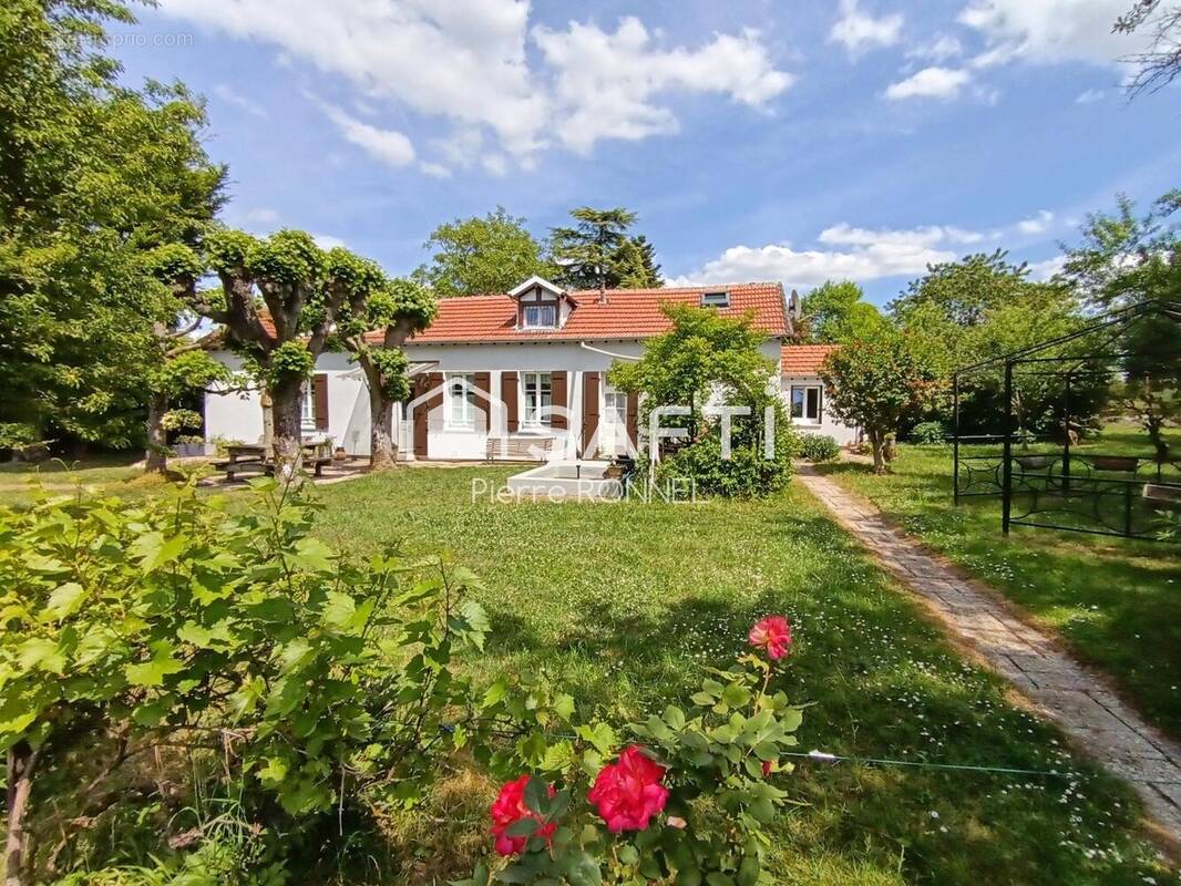 Photo 1 - Maison à LA FERTE-SOUS-JOUARRE