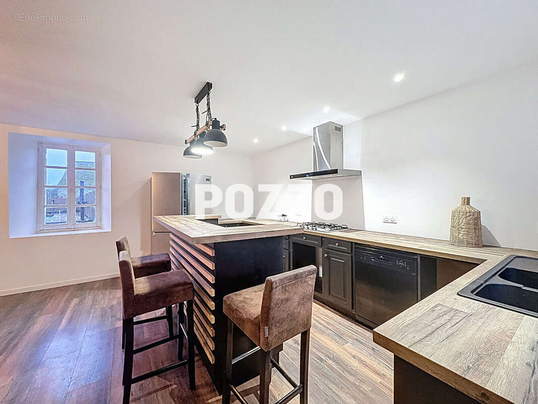 Maison à SAINT-SAUVEUR-LA-POMMERAYE