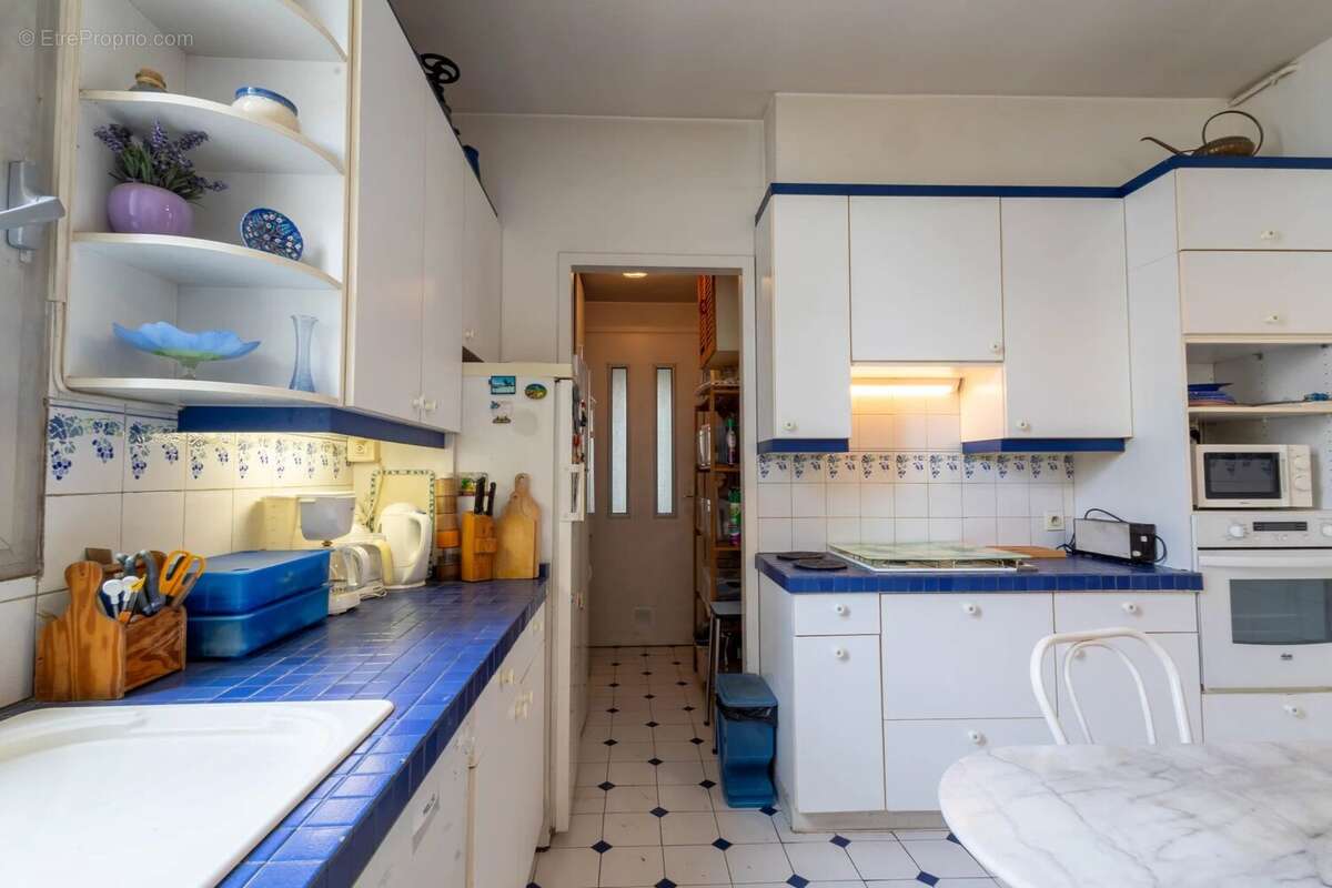 Appartement à MARSEILLE-8E