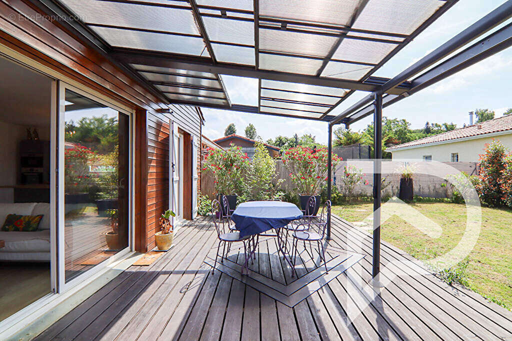 Maison à L&#039;ISLE-JOURDAIN