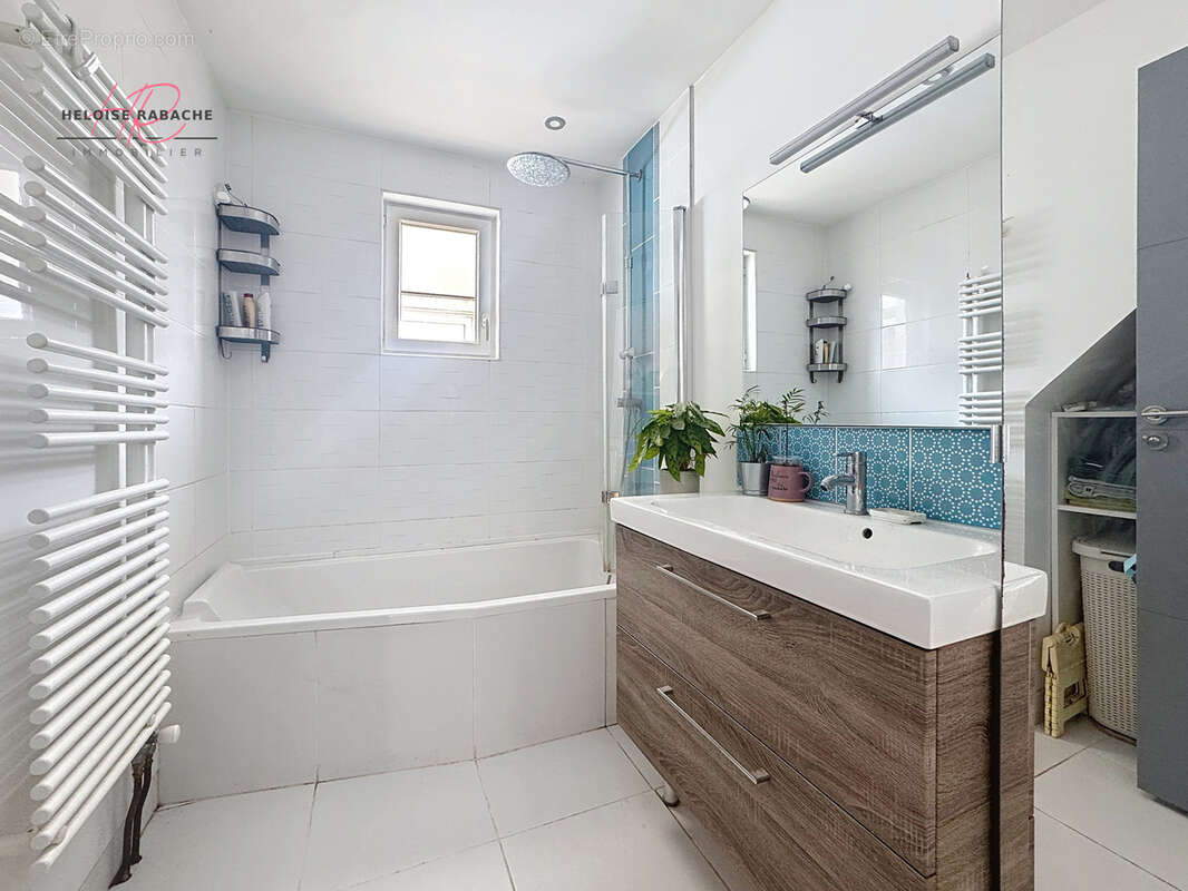 Maison à AUFFREVILLE-BRASSEUIL