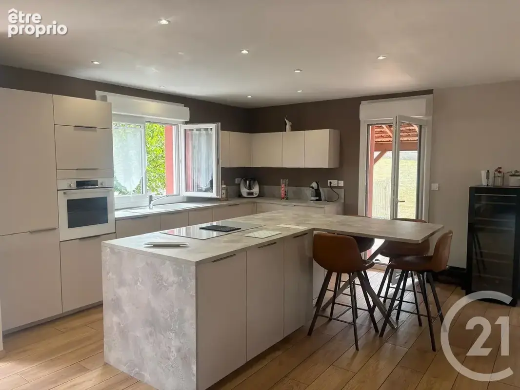 Maison 5 pièces 101 m² à vendre à Epinal (88000) - photo 2