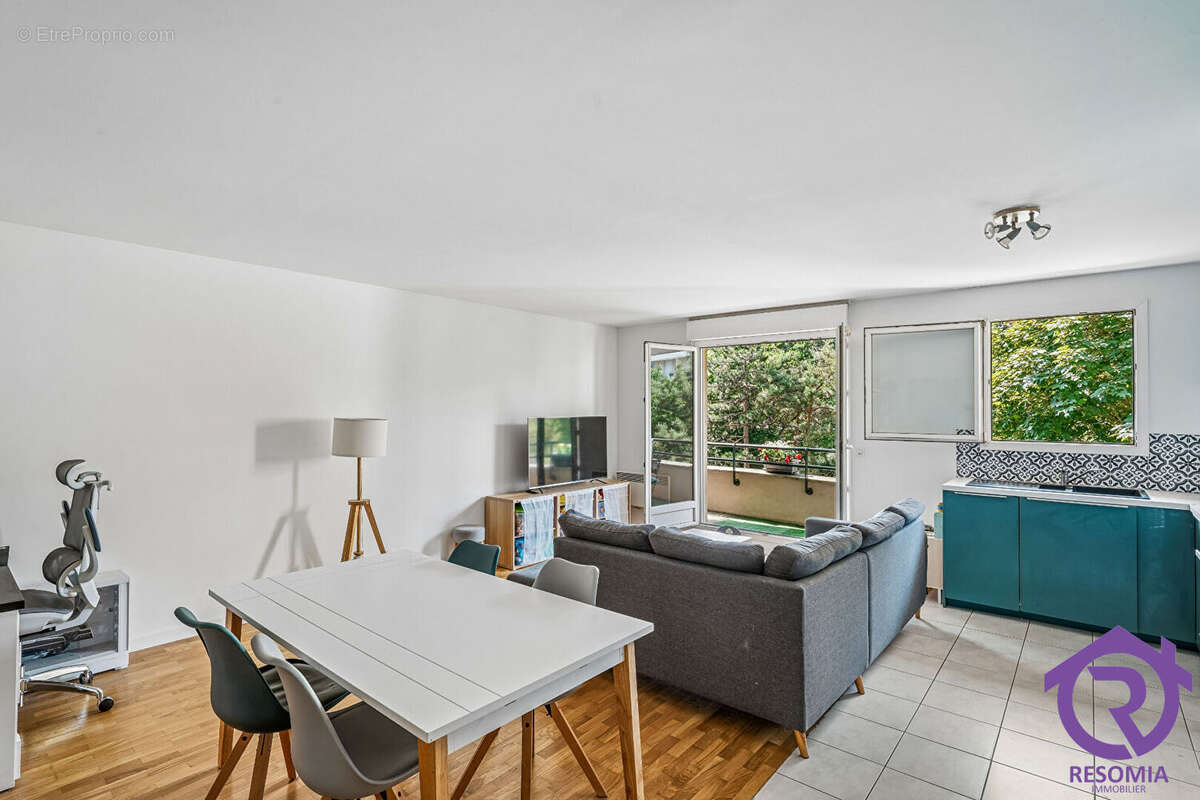 Appartement à CHATILLON