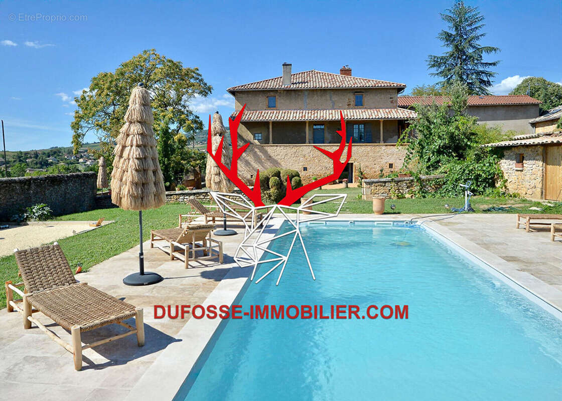 Maison à POUILLY-LE-MONIAL