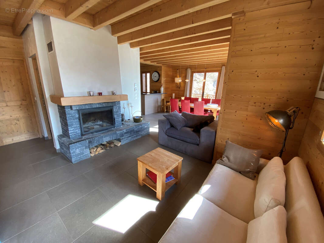 Maison à SAINT-FRANCOIS-LONGCHAMP