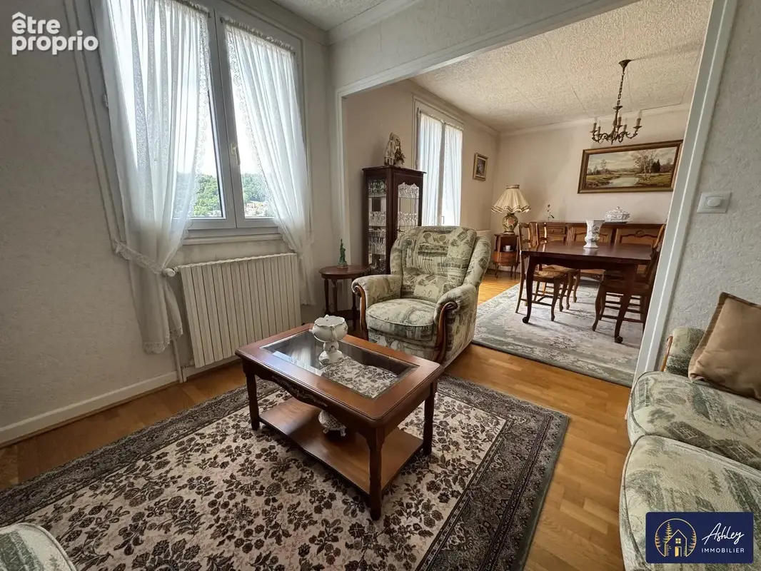 Maison à vendre 5 pièces YDES
