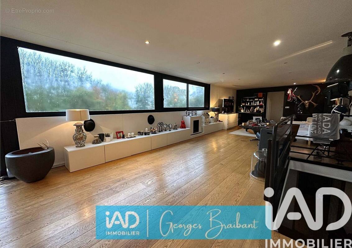 Photo 1 - Maison à AUVERS-SUR-OISE