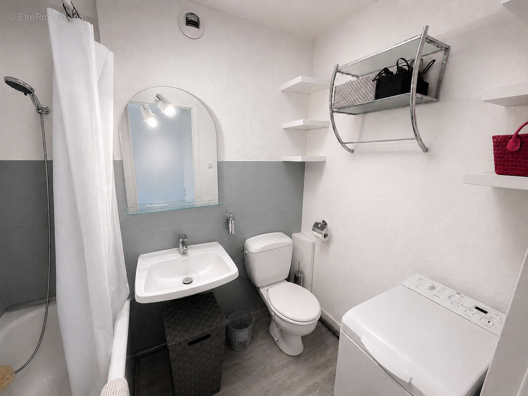 Appartement à VETRAZ-MONTHOUX