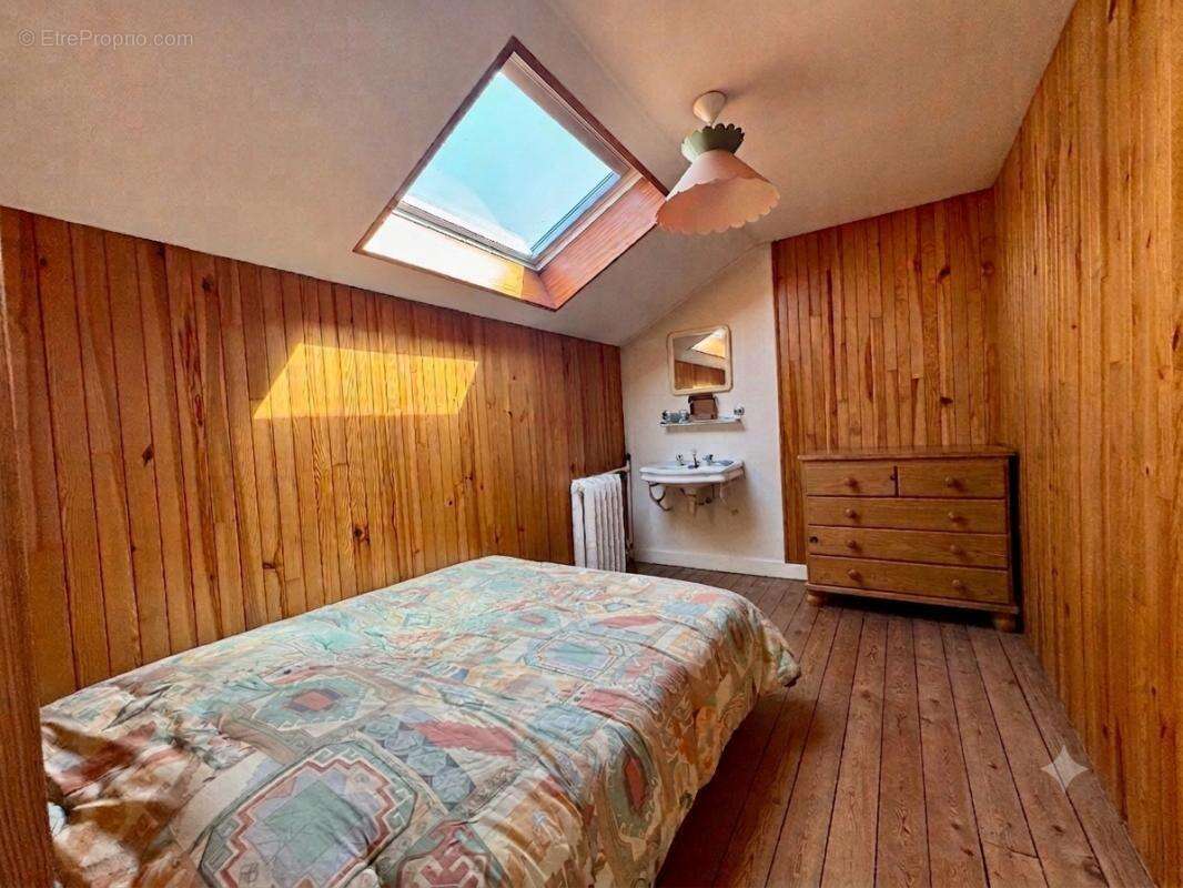 MAISON Style "ART DECO" Secteur  ST ANNE - HENRIVILLE 183m2, 4 chambres , garage  jardin - photo 10