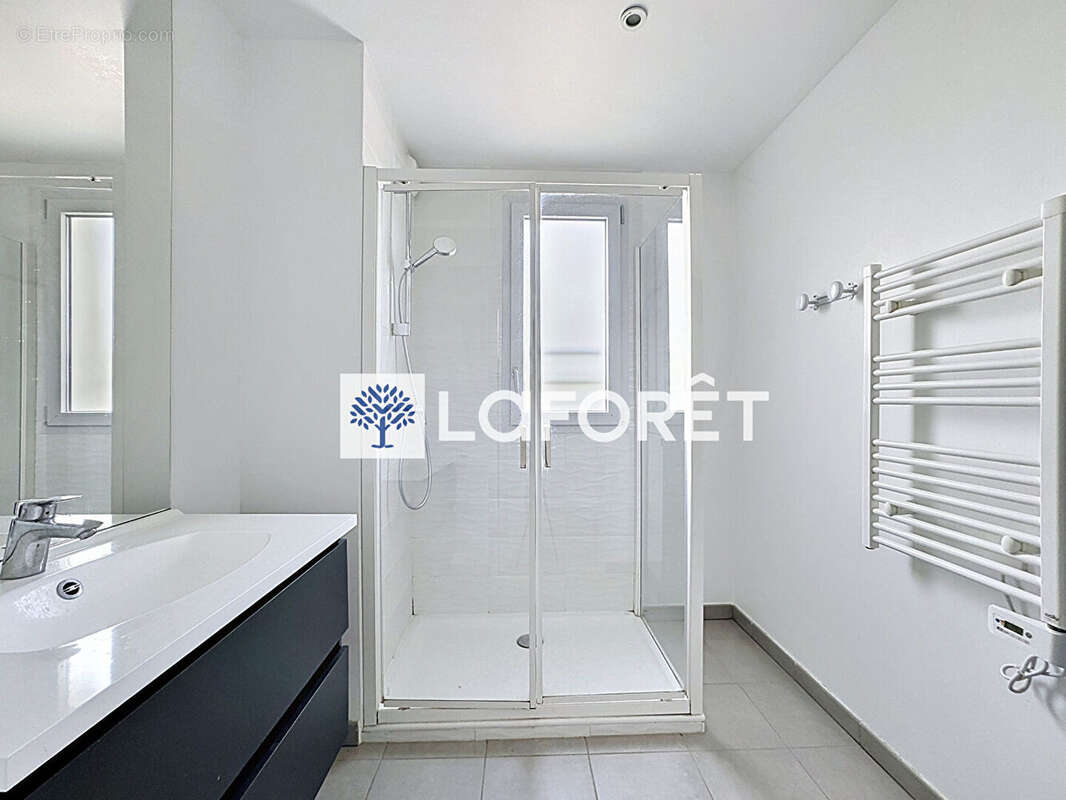 Appartement à SAINT-MAURICE-DE-BEYNOST