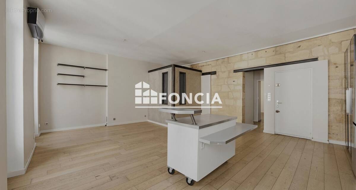 Appartement à BORDEAUX