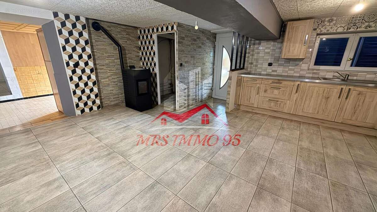 Maison à VEMARS