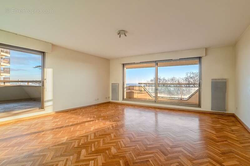 Appartement à SAINTE-FOY-LES-LYON
