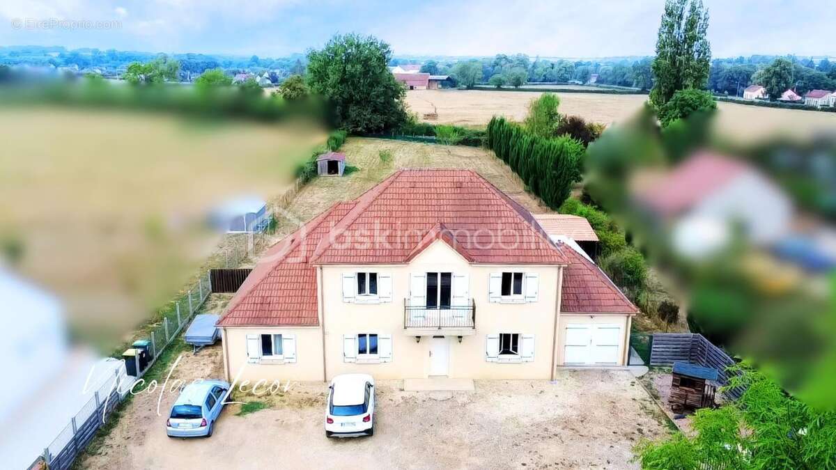 À la recherche d'une maison capable de s'adapter à tous vos projets ? Cette propriété pourrait bien être celle que vous attendie - photo 16