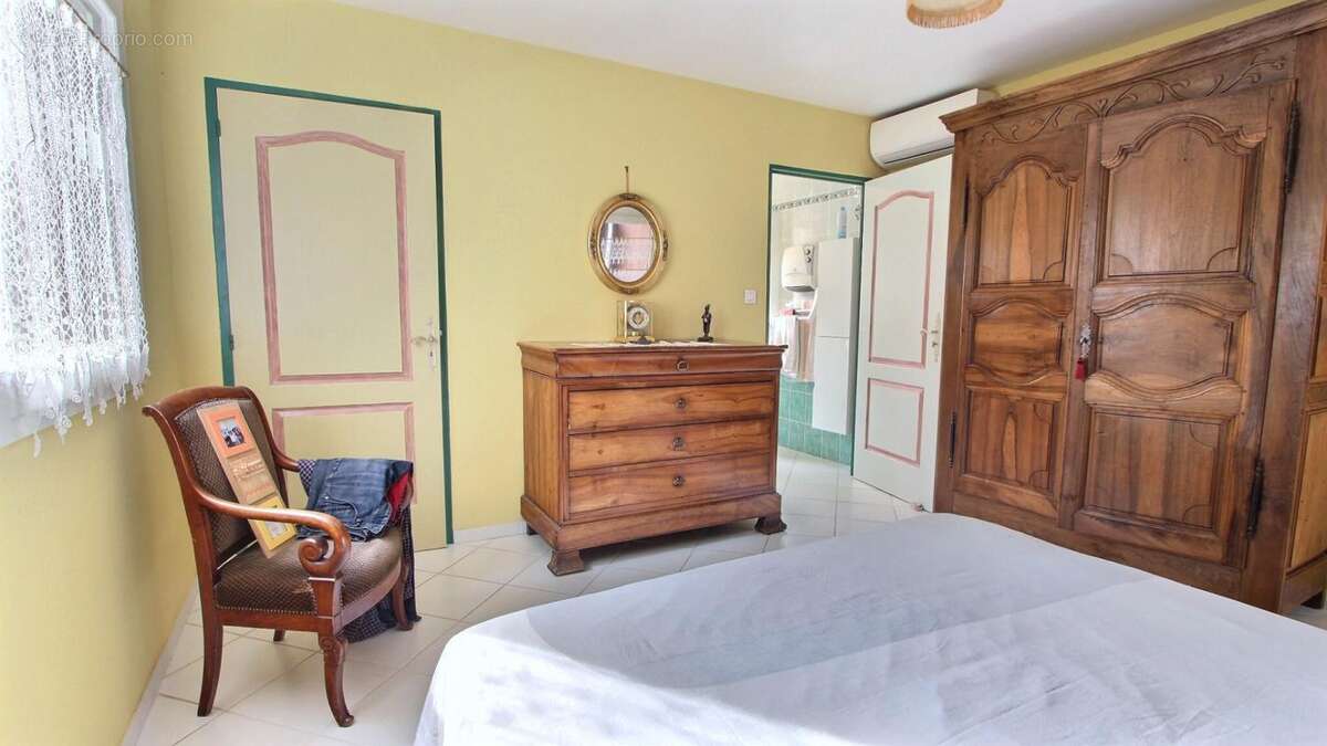 Maison à LE CANNET-DES-MAURES