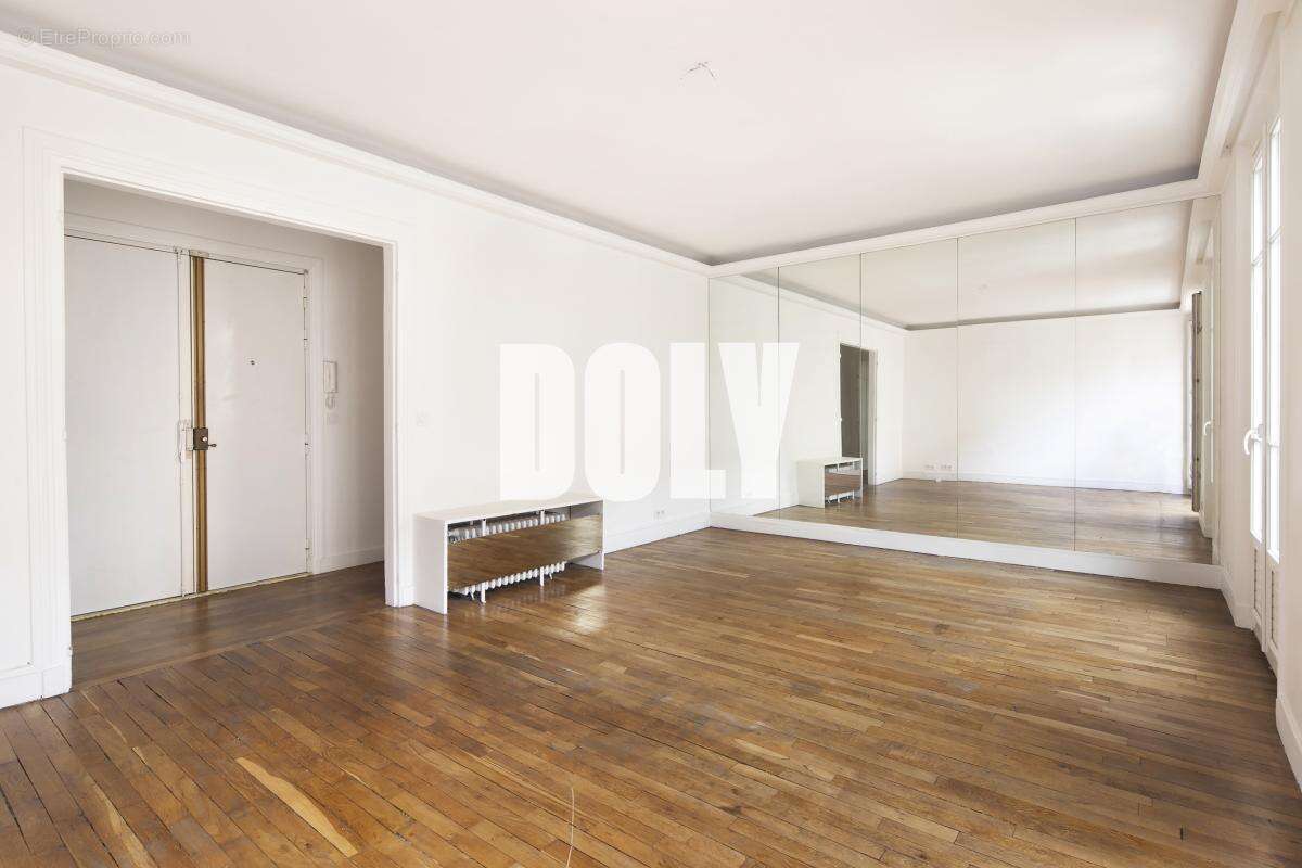 Appartement à SAINT-MANDE