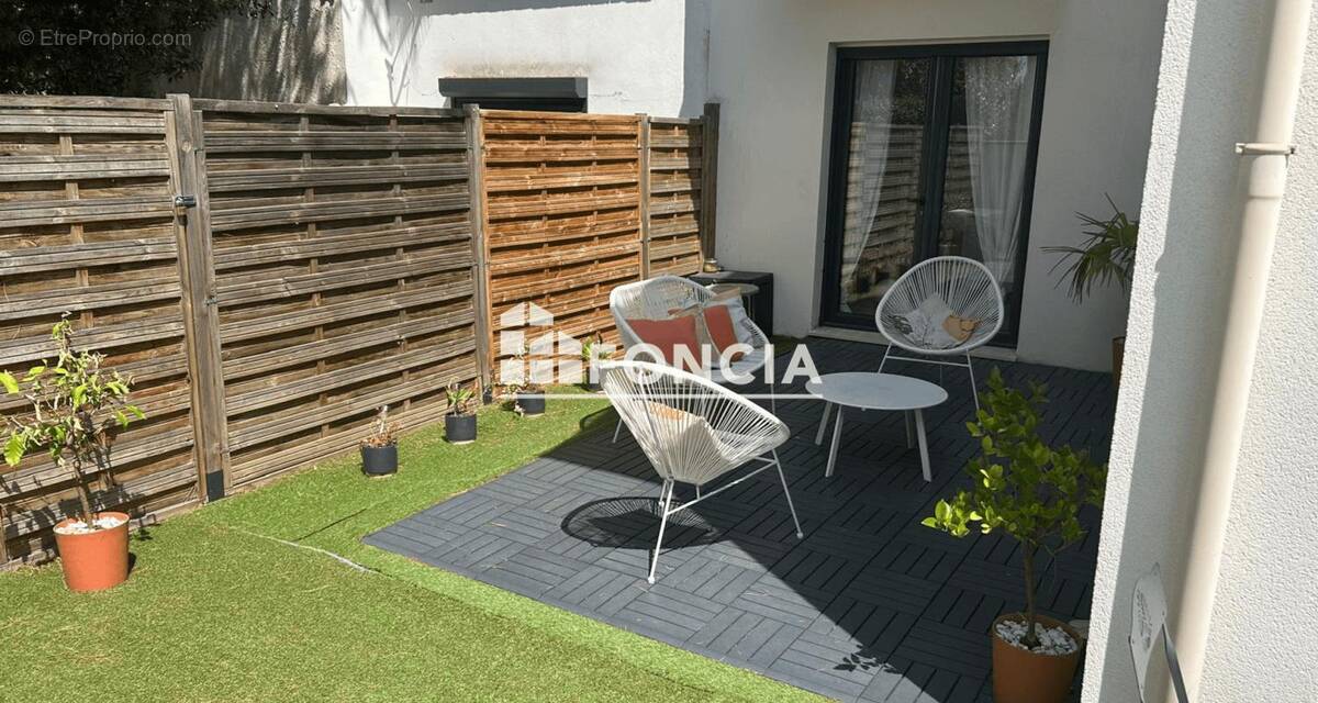 Appartement à HOUILLES