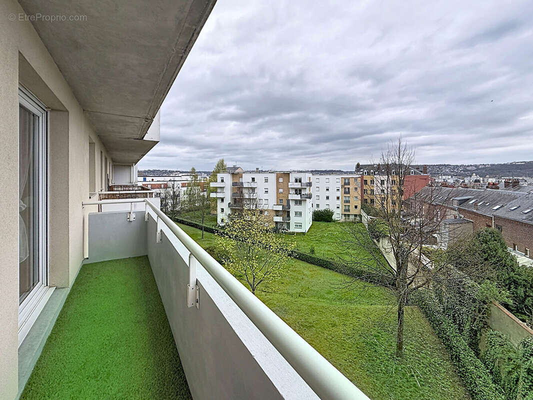 Appartement à SOTTEVILLE-LES-ROUEN