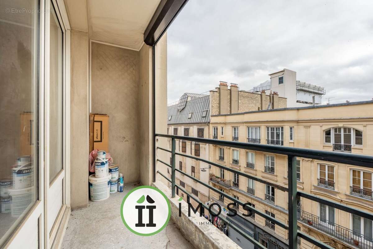 Appartement à PARIS-18E