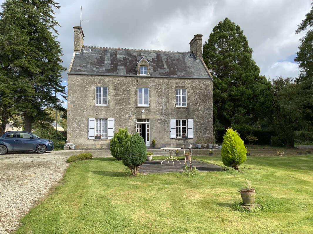 Maison à PICAUVILLE