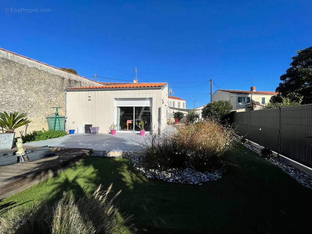 Maison à VERGEROUX