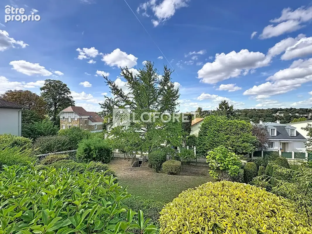 Le Pecq - Domaine de Grandchamp - Maison familiale 170 m² sur terrain clos de 960 m² - photo 1