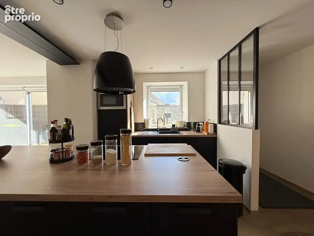 Maison de ville rénovée avec goût au coeur de Baron - photo 3