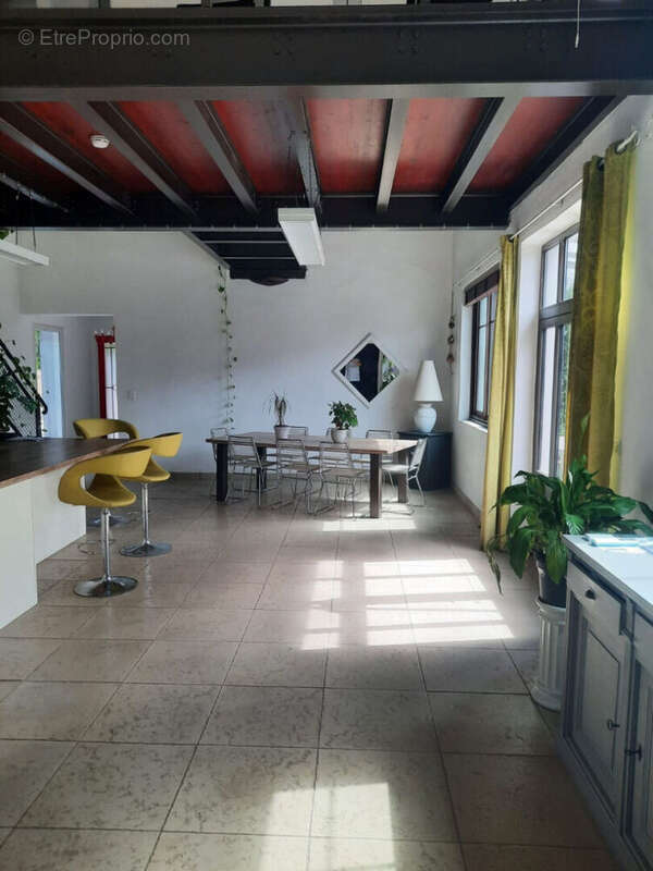 Maison à L&#039;ISLE-SUR-LA-SORGUE