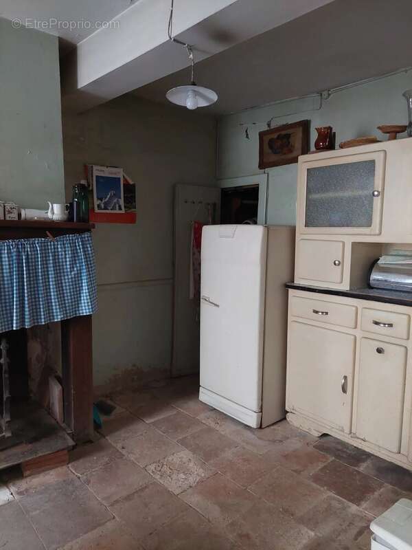 Maison à LES BORDES-SUR-ARIZE