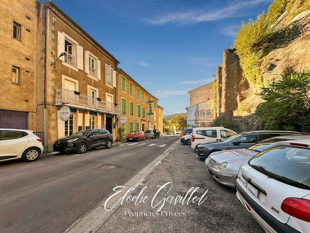 Studio Rennes Les Bains vue rivière 12 m² - photo 3