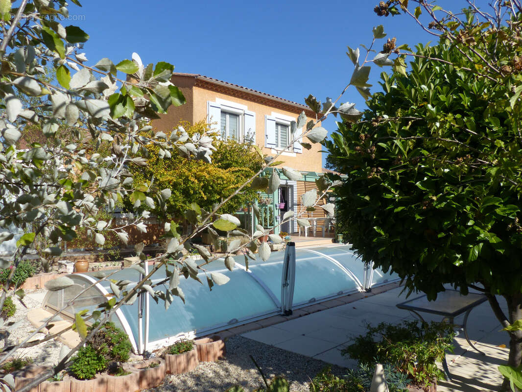 Maison à SAINT-PAUL-TROIS-CHATEAUX