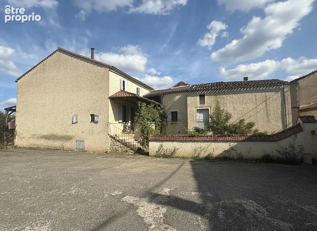 15' de Cahors: Maison de village  en pierre - 5 pièces - photo 4