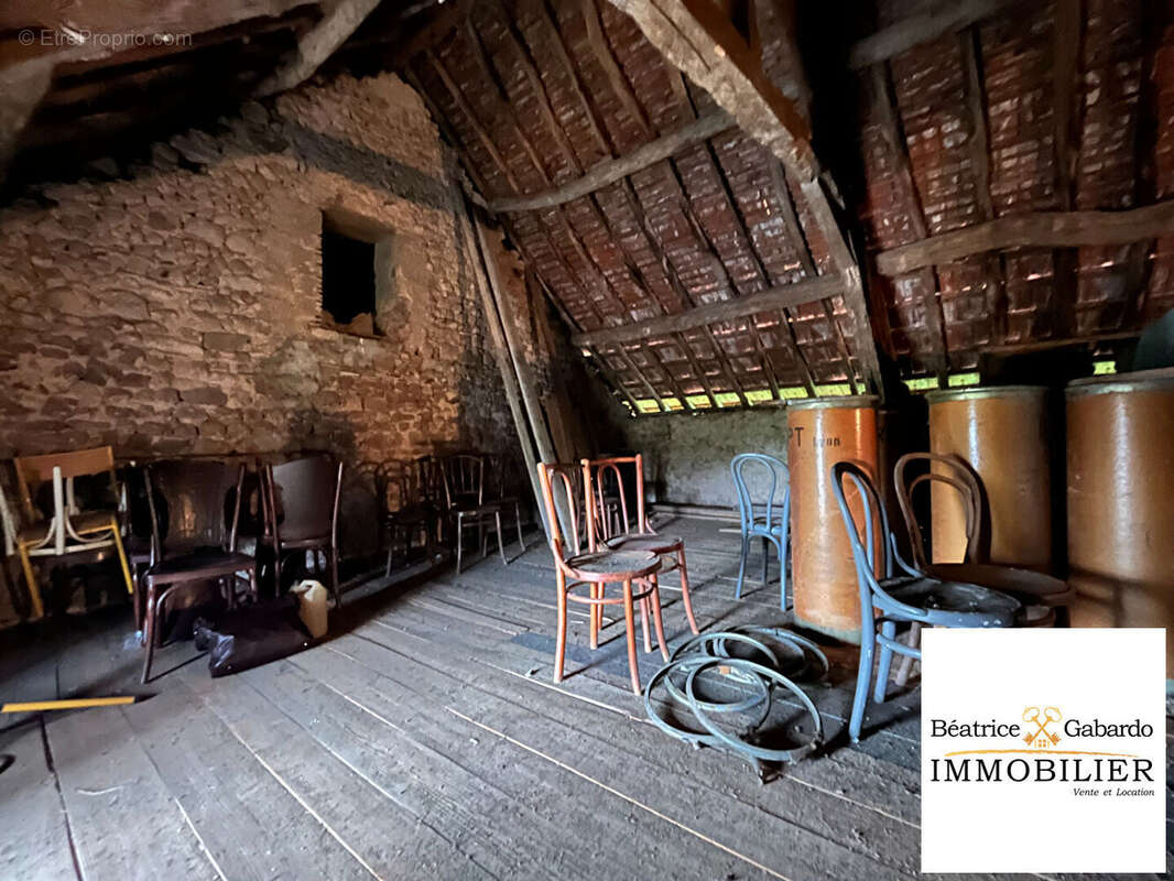 Maison à BOIS-SAINTE-MARIE