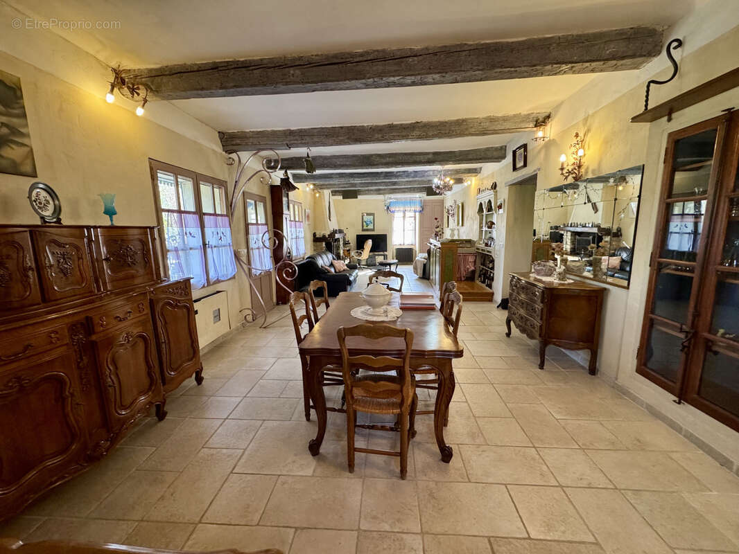 Maison à SAINT-MARTIN-DE-CASTILLON