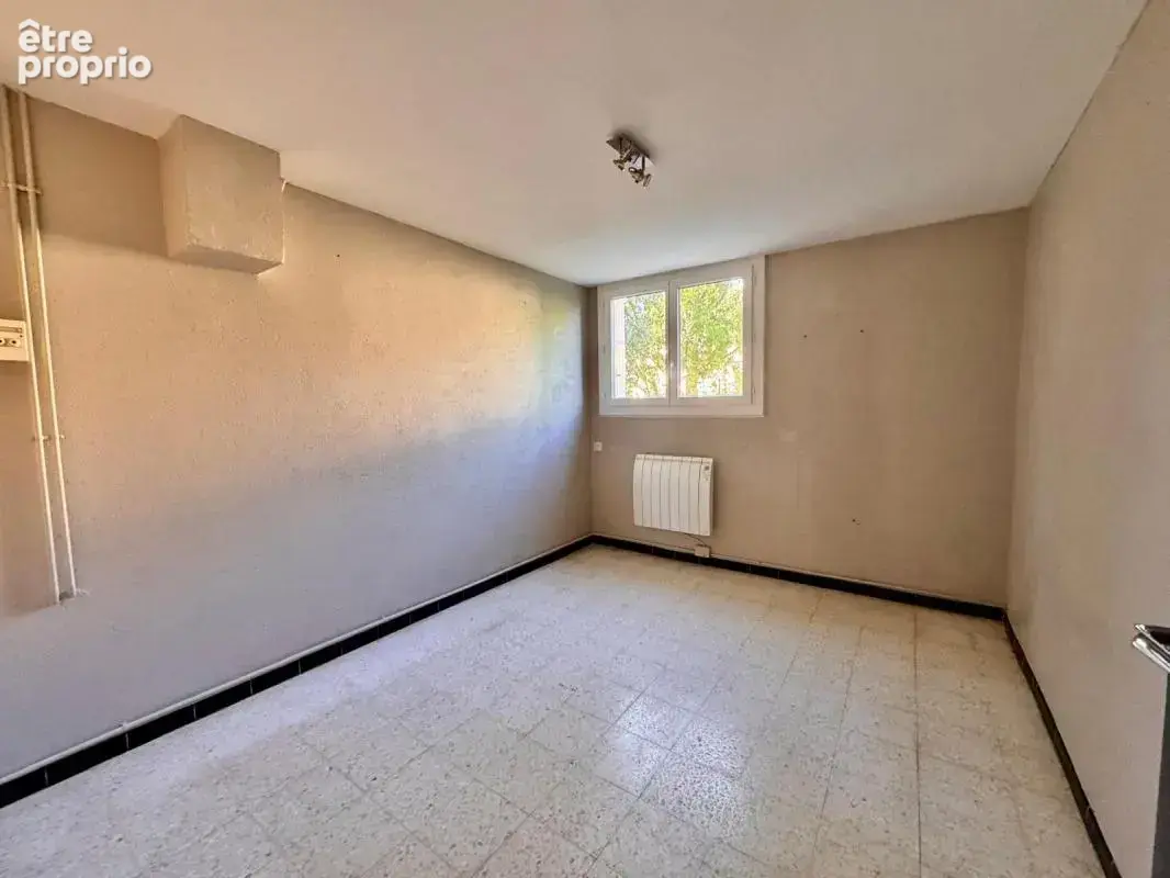 Villa 200m² composé de 2 appartements (T4 + T5) – Terrain 477 m² – Sauvian (34) - photo 6