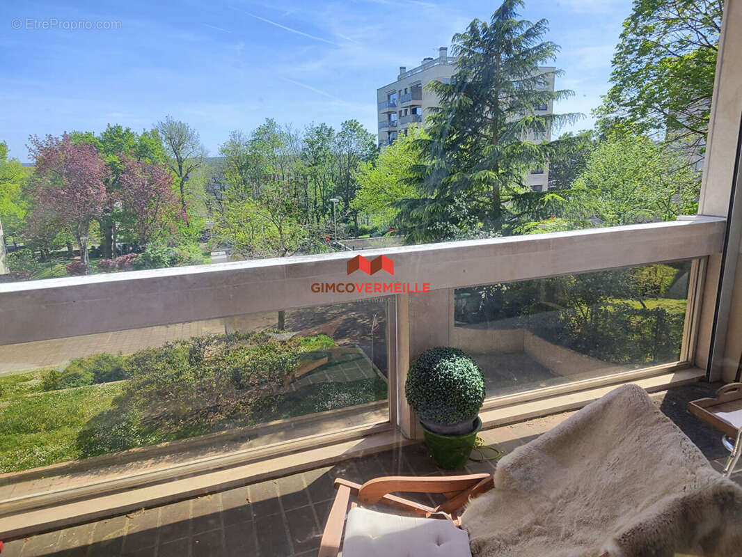 Appartement à GARCHES