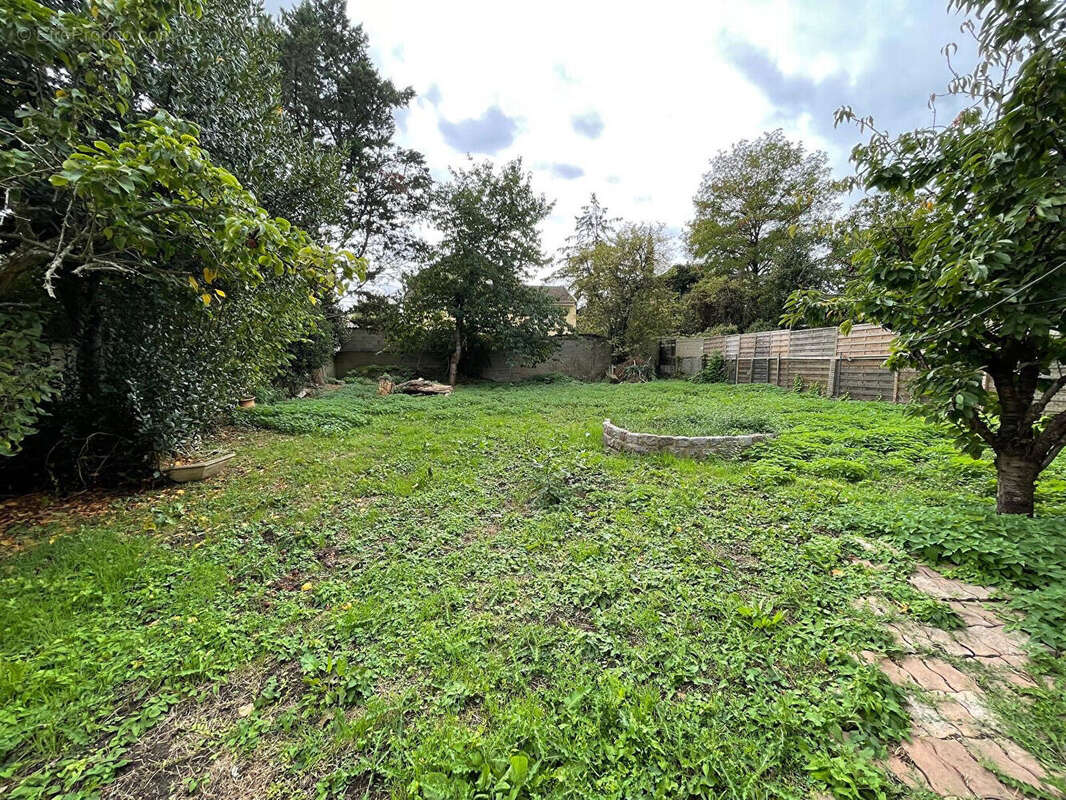 Maison à PIERREFITTE-SUR-SEINE