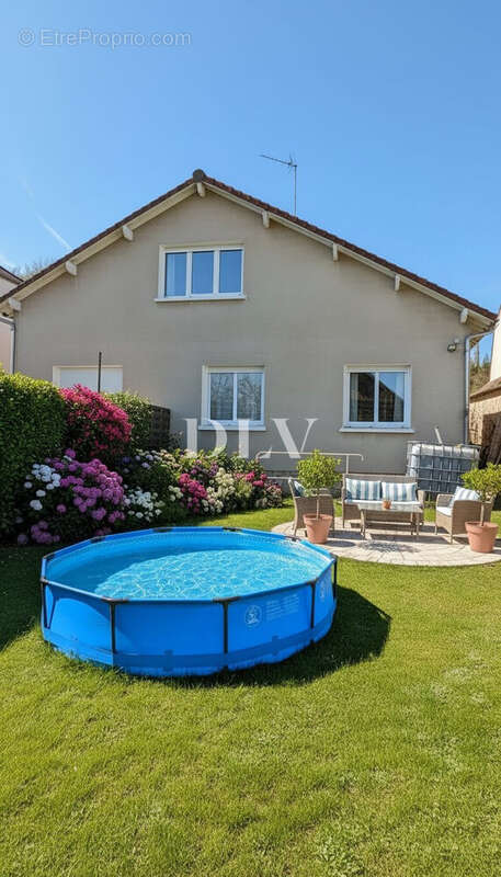 Maison 170 m² à Thomery  - photo 2