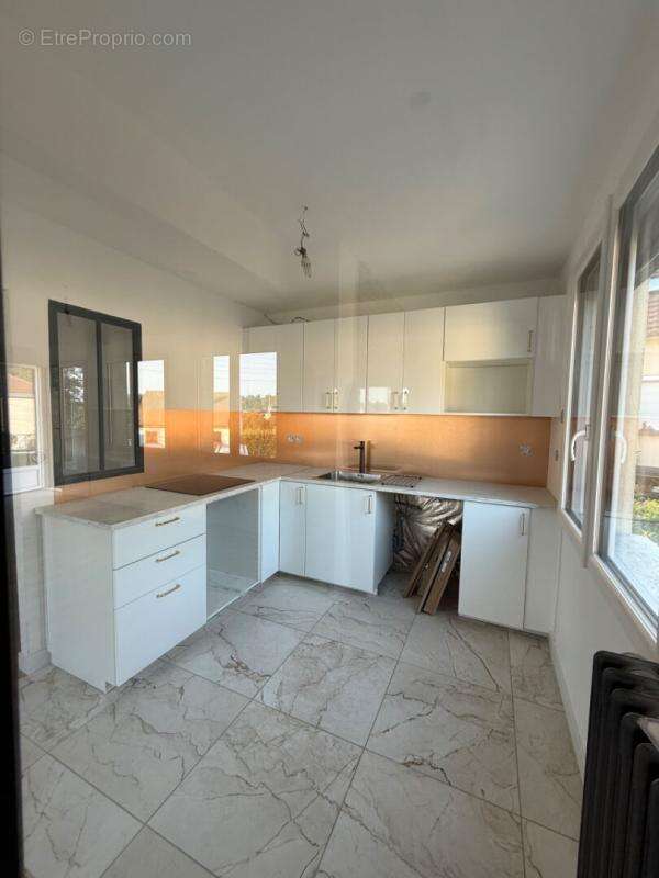 Maison à BOIS-GUILLAUME