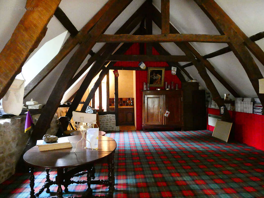 Maison à BEAUMONT-EN-AUGE