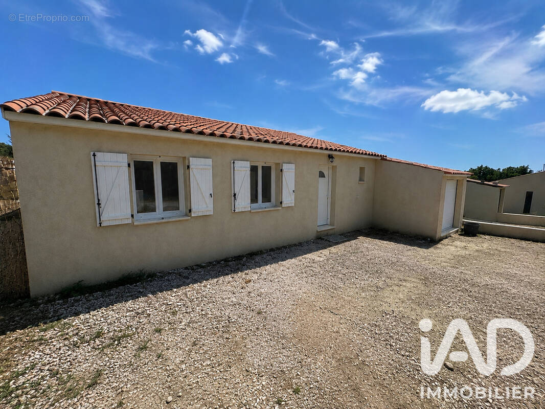 Photo 1 - Maison à REVEST-DU-BION