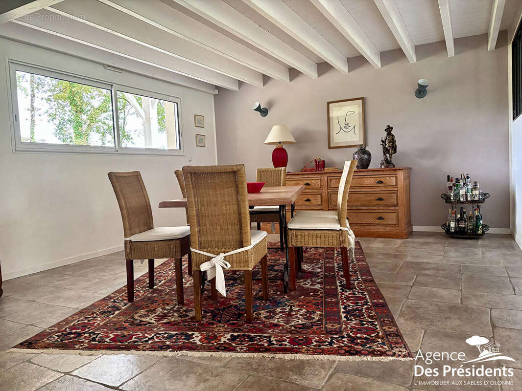 Maison à TALMONT-SAINT-HILAIRE