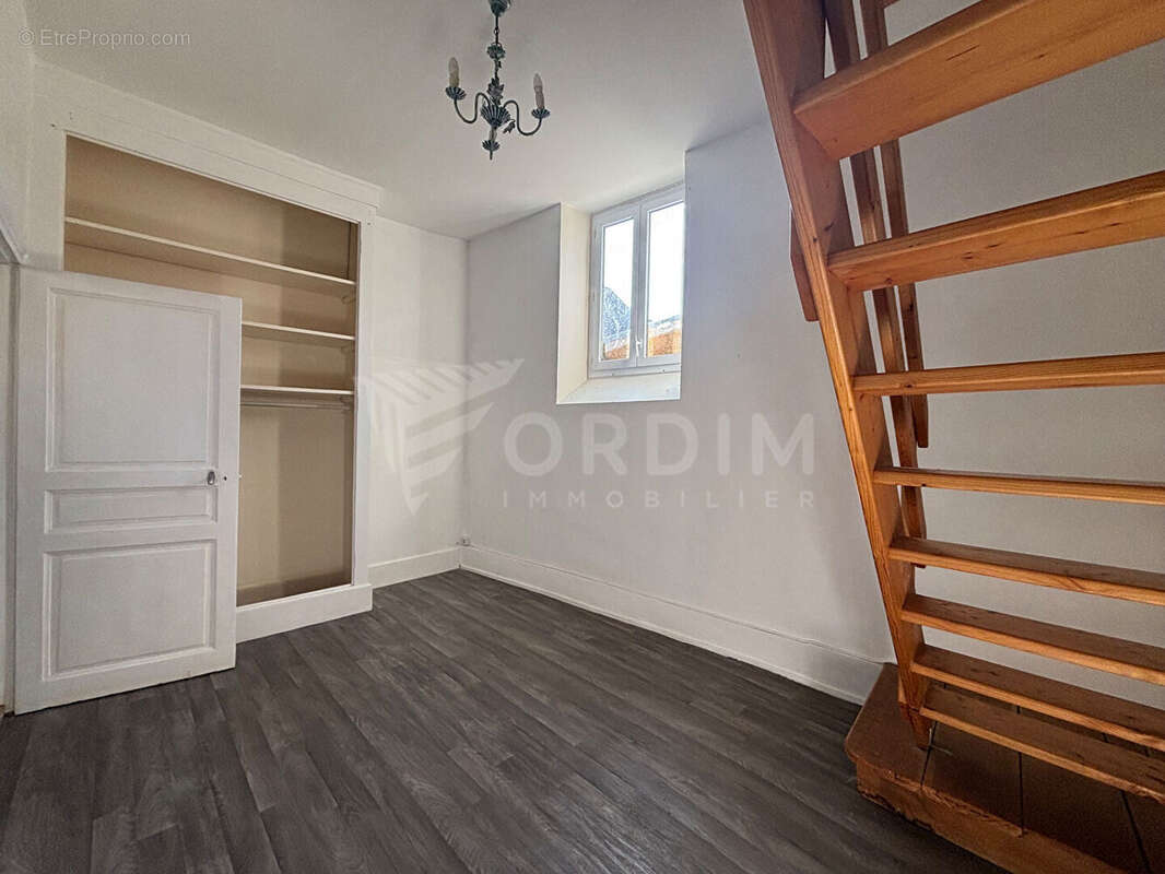 Appartement à TONNERRE