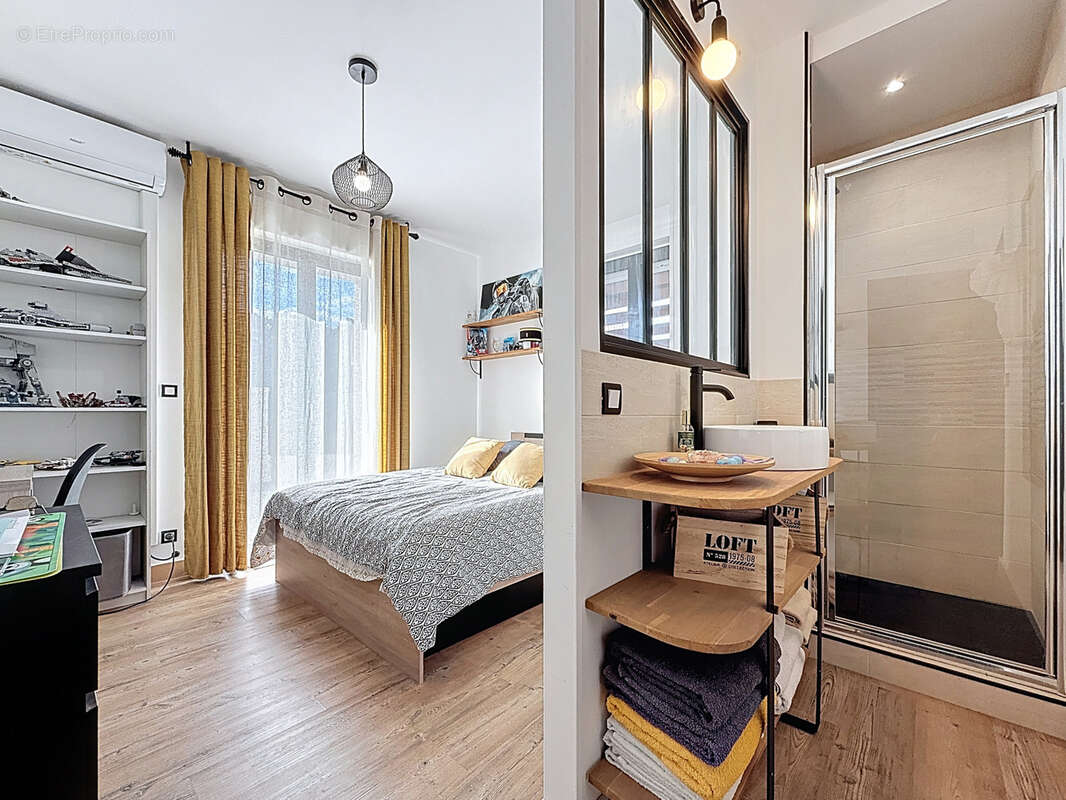 Maison à LATOUR-BAS-ELNE