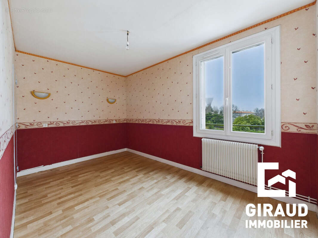 Appartement à FONTENAY-LE-COMTE