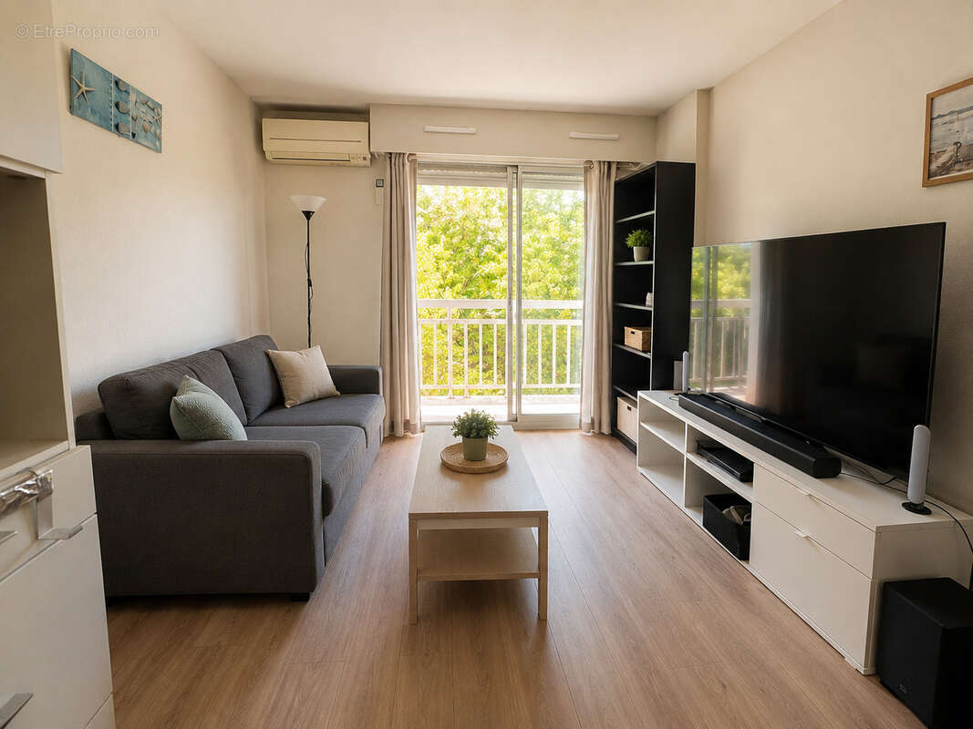Studio - 21.60m2 - balcon, cave et parking - photo 2