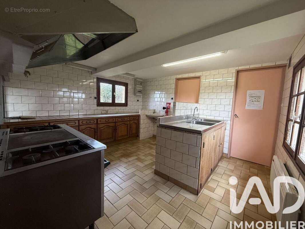 Maison 347 m² à Lisbourg  - photo 8