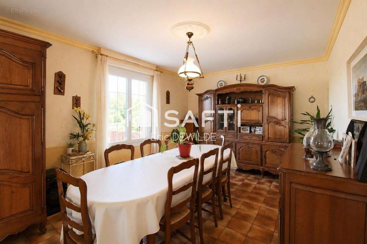 Maison 182 m² à Les Cheris  - photo 4