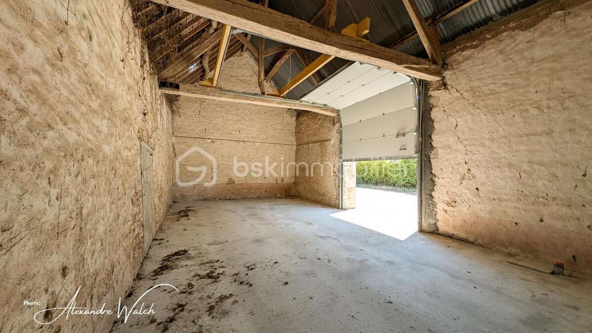 Grange à fort potentiel – Orgères-en-Beauce - photo 5